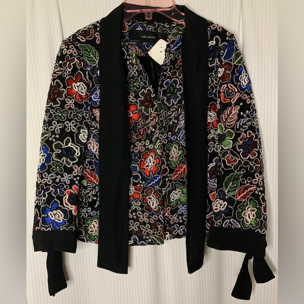 Zara Fully Embroidered Multicolored Floral Jacket w/ Removable Scarf Small